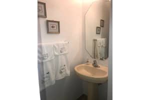 1929 Hibiscus Ln, Riviera Beach, FL 33404, Sold 04/30/21