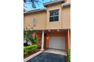 2058 Alta Meadows Ln, Delray Beach, FL 33444, Sold 11/20/20