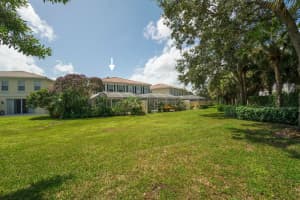 468 Capistrano Dr, Palm Beach Gardens, FL 33410, Sold 11/12/20