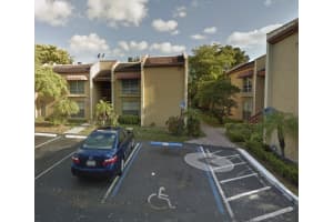 4465 Treehouse Ln, Tamarac, FL 33319, Sold 12/11/20