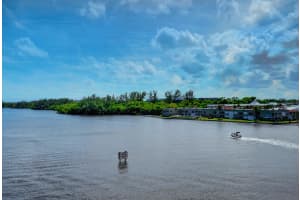 2697 N Ocean Blvd f508, Boca Raton, FL 33431, Sold 12/28/20