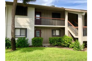 1600 NE Dixie Hwy, Jensen Beach, FL 34957, Sold 10/30/20