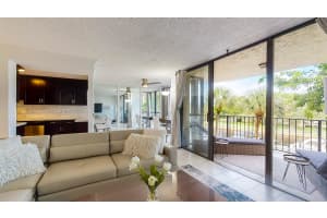 799 Jeffery St, Boca Raton, FL 33487, Sold 03/15/21