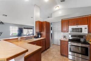 5470 Pine Cir, Coral Springs, FL 33067, Sold 11/12/20