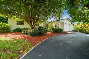 3259 Pinehurst Dr, Lake Worth, FL 33467, Sold 11/10/20