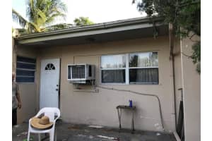 560 Sioux Rd, Lake Worth, FL 33462, Sold 01/31/23