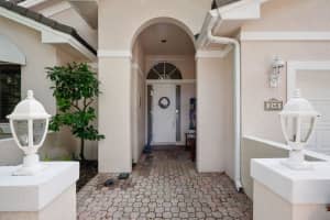 240 S Peppertree Ln, Vero Beach, FL 32963, Sold 11/23/20