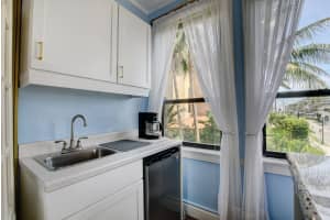 235 Sunrise Ave, Palm Beach, FL 33480, Sold 01/07/21