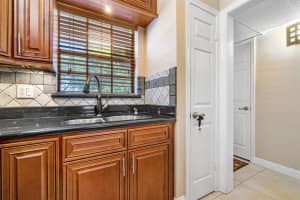 400 NE 20th St APT B204, Boca Raton, FL 33431, Sold 12/29/20
