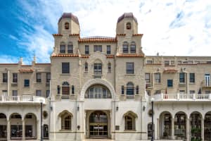 235 Sunrise Ave, Palm Beach, FL 33480, Sold 11/12/20