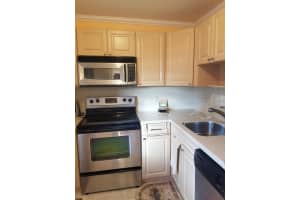 201 N Ocean Blvd, Pompano Beach, FL 33062, Sold 04/05/21