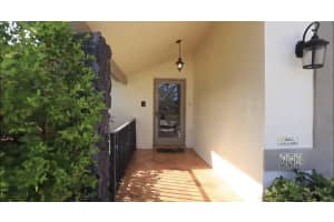 650 Riviera Dr, Boynton Beach, FL 33435, Sold 01/04/21