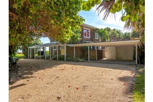 985 Beachcomber Ln, Vero Beach, FL 32963, Sold 12/14/20