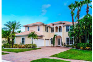 156 Bella Vista Way, Royal Palm Beach, FL 33411, Sold 02/26/21