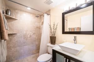 1785 N Andrews Square #302e, Fort Lauderdale, FL 33311, Sold 12/21/20