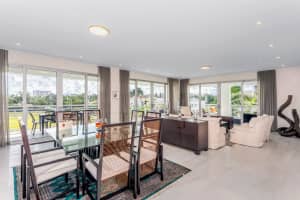 327 E Royal Palm Rd, Boca Raton, FL 33432, Sold 08/02/21