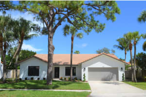 789 Camino Lakes Cir, Boca Raton, FL 33486, Sold 11/24/20