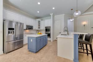 8541 Butler Greenwood Dr, Royal Palm Beach, FL 33411, Sold 11/23/20