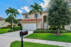 6489 Willoughby Cir, Lake Worth, FL 33463, Sold 12/04/20
