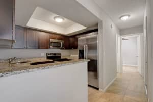 4005 Village Dr, Delray Beach, FL 33445, Sold 11/17/20