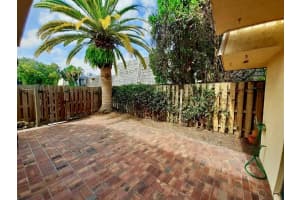 1170 6th Ave #24a, Vero Beach, FL 32960, Sold 02/12/21
