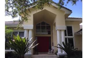 10419 SE Ridgeview Cir, Tequesta, FL 33469, Sold 02/22/21