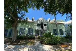 1050 Crystal Way, Delray Beach, FL 33444, Sold 12/03/20