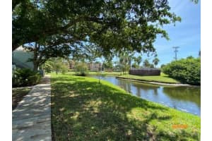 1050 Crystal Way, Delray Beach, FL 33444, Sold 12/03/20