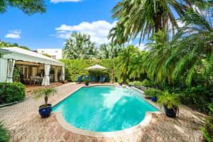 219 Pershing Way, West Palm Beach, FL 33401, Sold 10/27/20