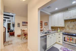 6360 Park Lake Cir, Boynton Beach, FL 33437, Sold 12/16/20