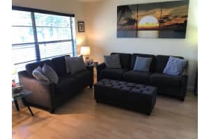 638 Snug Harbor Dr APT E13, Boynton Beach, FL 33435, Sold 12/04/20