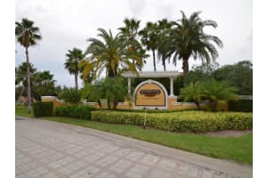 5045 Fairways Cir APT D107, Vero Beach, FL 32967, Sold 03/11/21