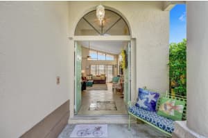 12853 Meadowbend Dr, Wellington, FL 33414, Sold 12/23/20