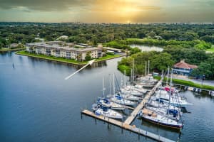 MLS# R10659473, Vero Beach, Florida 32963