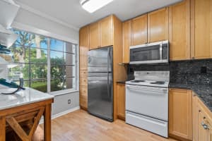 9804 Kamena Cir, Boynton Beach, FL 33436, Sold 11/12/20