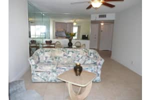 253 S Cypress Rd, Pompano Beach, FL 33060, Sold 01/06/21