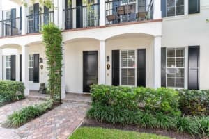 127 Madison Ln, Delray Beach, FL 33444, Sold 01/12/21