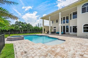 8622 Nashua Dr, Palm Beach Gardens, FL 33418, Sold 06/03/21