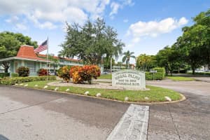 3100 Springdale Blvd, Palm Springs, FL 33461, Sold 11/20/20