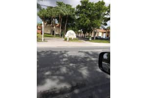 1264 The Pointe Dr, West Palm Beach, FL 33409, Sold 10/26/20