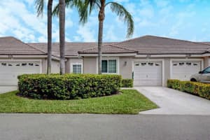 217 N Lakeshore Dr, Hypoluxo, FL 33462, Sold 11/20/20