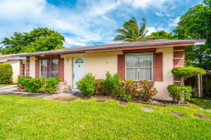 6055 Blue Stone Ln, Lake Worth, FL 33463, Sold 02/04/21