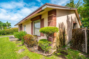 6055 Blue Stone Ln, Lake Worth, FL 33463, Sold 02/04/21