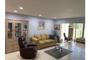 9282 Vista Del Lago #33a, Boca Raton, FL 33428, Sold 11/04/20