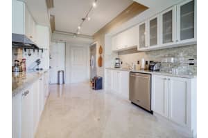 99 SE Mizner Blvd PH 36, Boca Raton, FL 33432, Sold 03/10/21