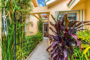 3905 SW Inwood Pines Ln, Palm City, FL 34990, Sold 11/13/20