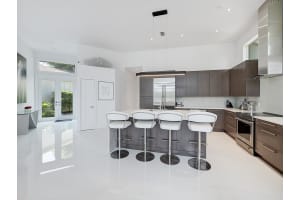 111 Sunset Cove Ln, Palm Beach Gardens, FL 33418, Sold 11/19/20