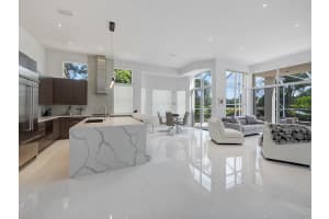 111 Sunset Cove Ln, Palm Beach Gardens, FL 33418, Sold 11/19/20