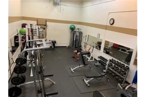 680 Tennis Club Dr, Fort Lauderdale, FL 33311, Sold 05/19/21