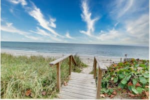 5700 Old Ocean Blvd, Boynton Beach, FL 33435, Sold 12/14/20